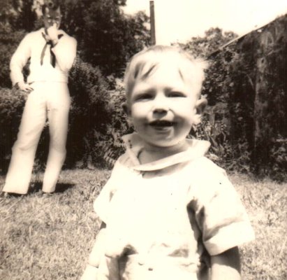 003-Harry 16 mo old 1944.jpg.medium.jpeg